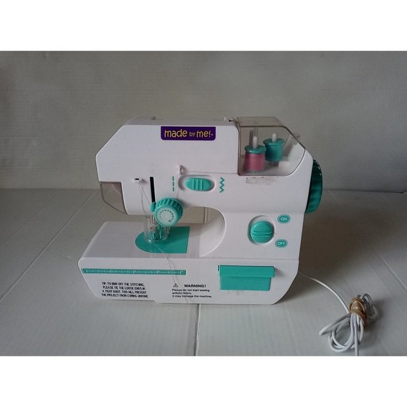 My Very Own Sewing Machine Motorized Machine for Kids Ages 8+ - Picture 16 of 16
